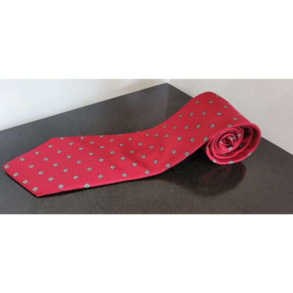 Men's Neck Tie Neil Martin Silk L59" W3.5" Red With Design